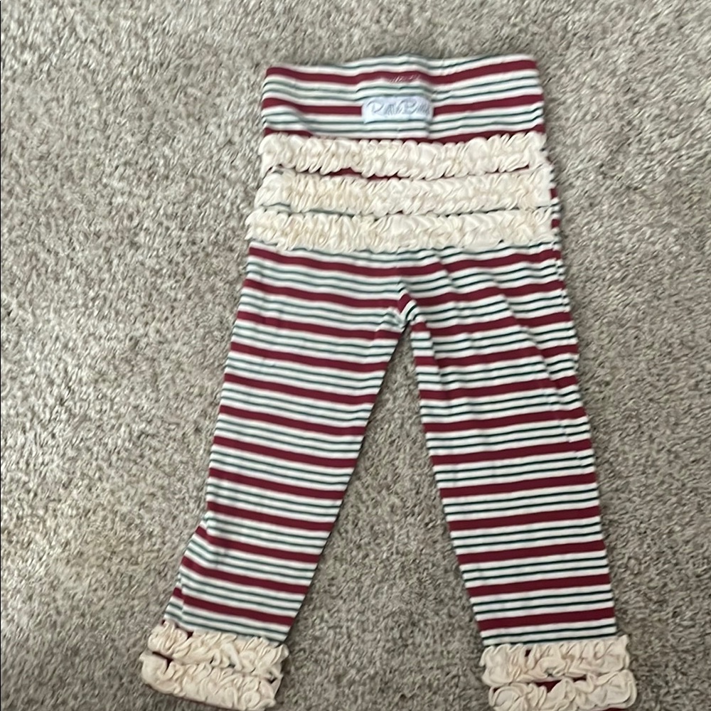 Ruffle butts bottom 2t-3t  never worn perfect bottoms for the holiday’s